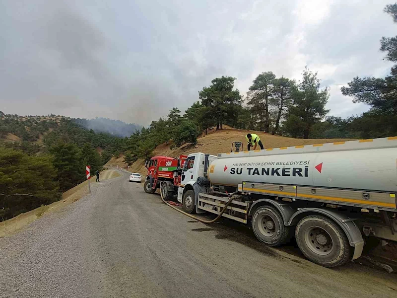 Kayseri Büyükşehir Belediyesi’nden Kahramanmaraş’taki orman yangınına destek
