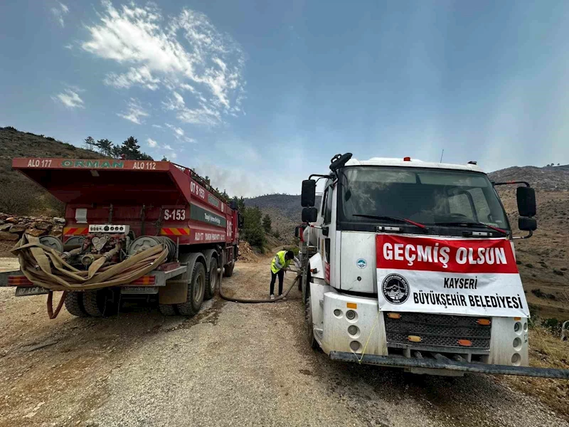 Kayseri Büyükşehir’den Mersin’de yangın döndürme çalışmasına destek
