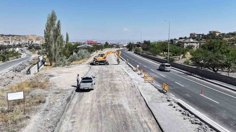 Hacılar Kayseri Caddesi’nde ilk etap trafiğe açıldı
